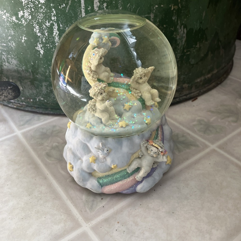 Dreamsicles Musical Glitter Snow Globe D1012 Cherub/Angel Plays over the rainbow